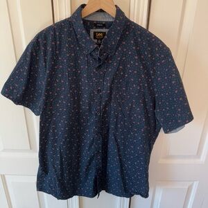 Lee Men’s Floral Button Down Short Sleeve Shirt Relaxed Fit Size XL